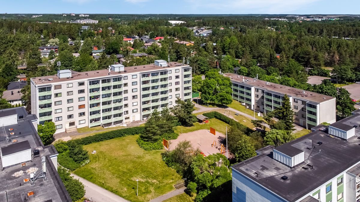 Studio, Vantaa, Martinlaakso