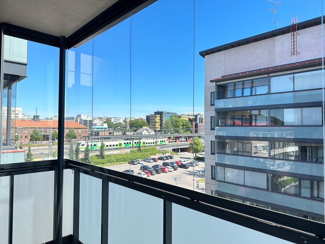 Kaksio, Lahti, Asemantausta