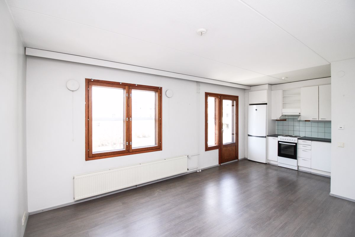 Asunnossa on asuttu kuvien ottamisen jälkeen.  - 1-bedroom apartment, Helsinki, Pukinmäki