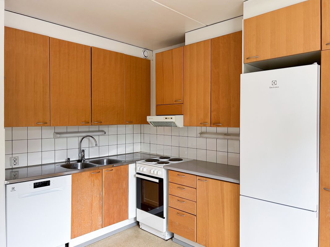 2 bedrooms, Helsinki, Kurkimäki