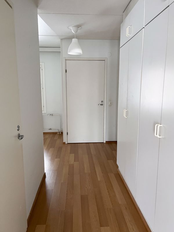 Studio, Vantaa, Länsimäki