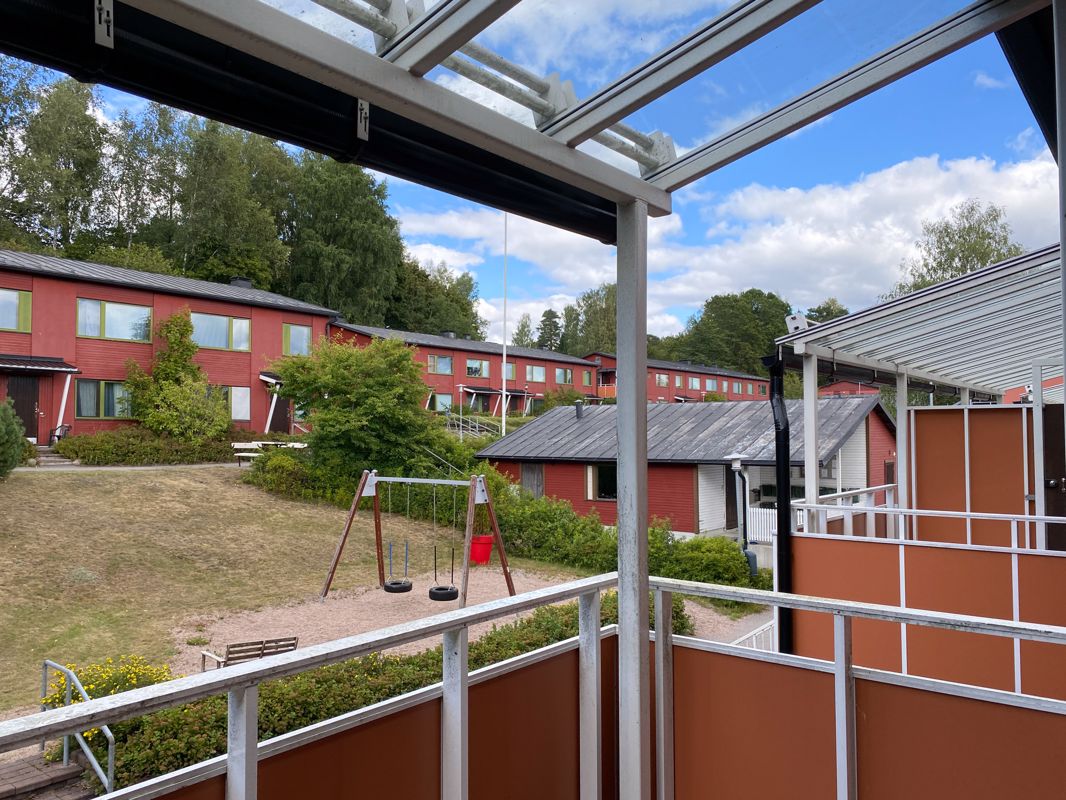 Yksiö, Kirkkonummi, Keskusta