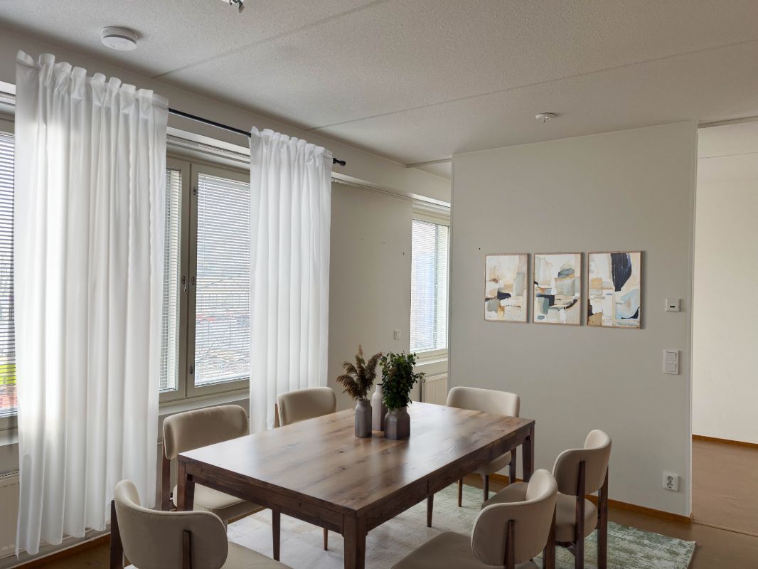 Kuva on virtuaalisesti sisustettu. - 1-bedroom apartment, Helsinki, Hermanni