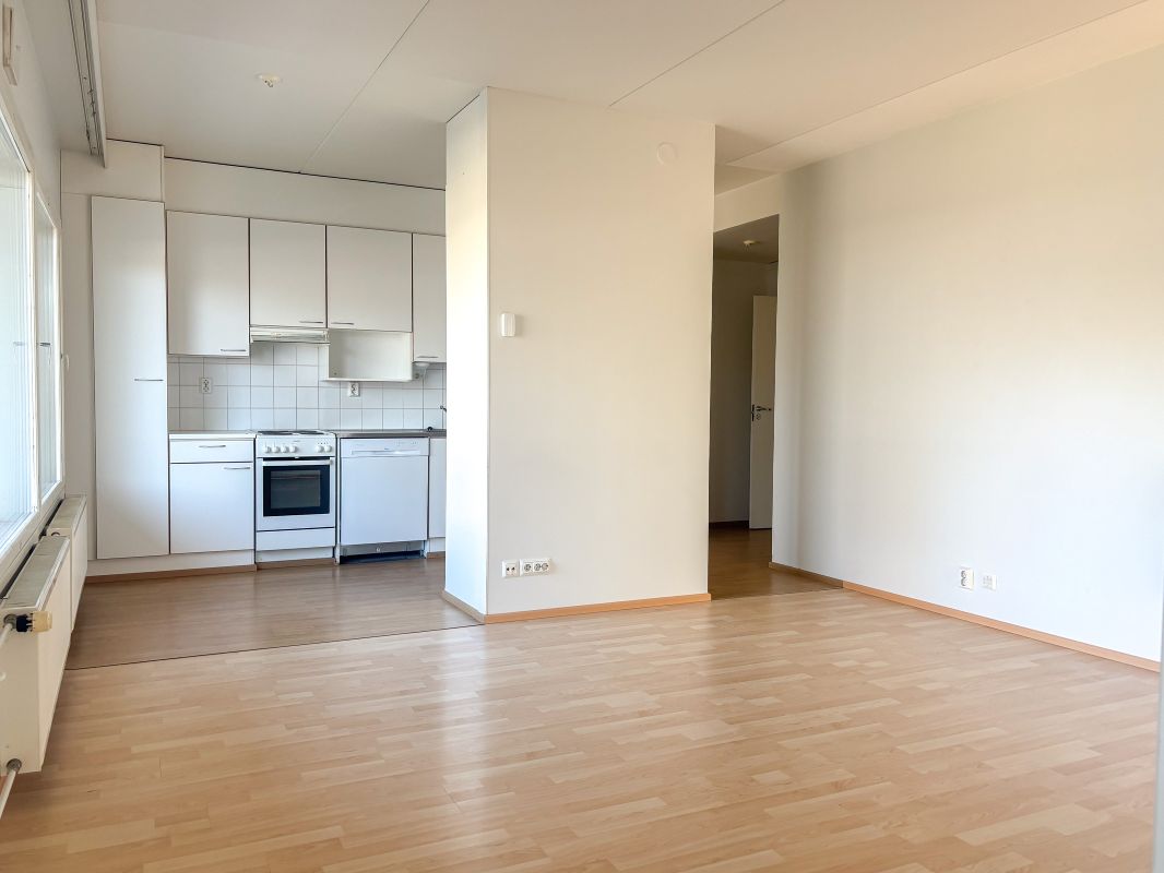 Kuvat on otettu vastaavasta asunnosta. - Kolmio, Vantaa, Tikkurila