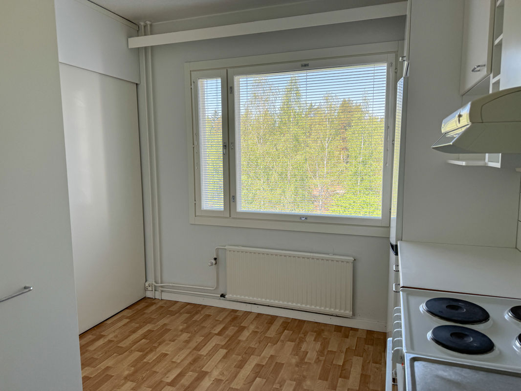 Kaksio, Vantaa, Simonkylä