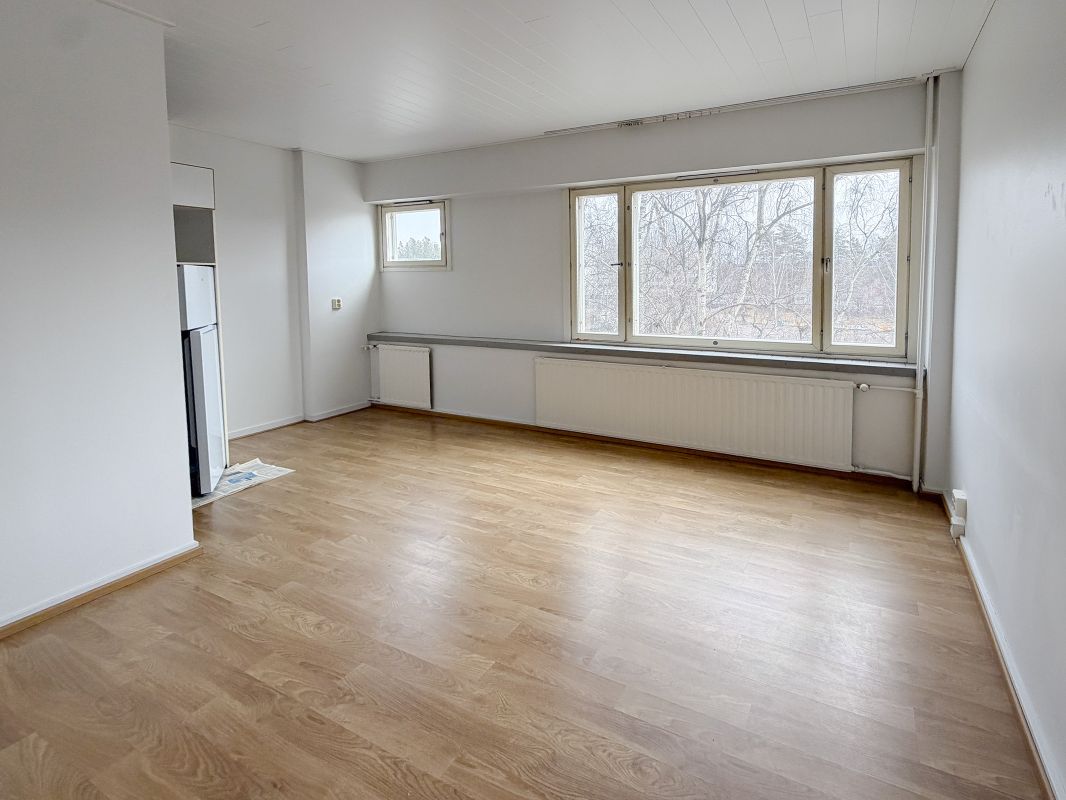 Studio, Helsinki, Roihuvuori