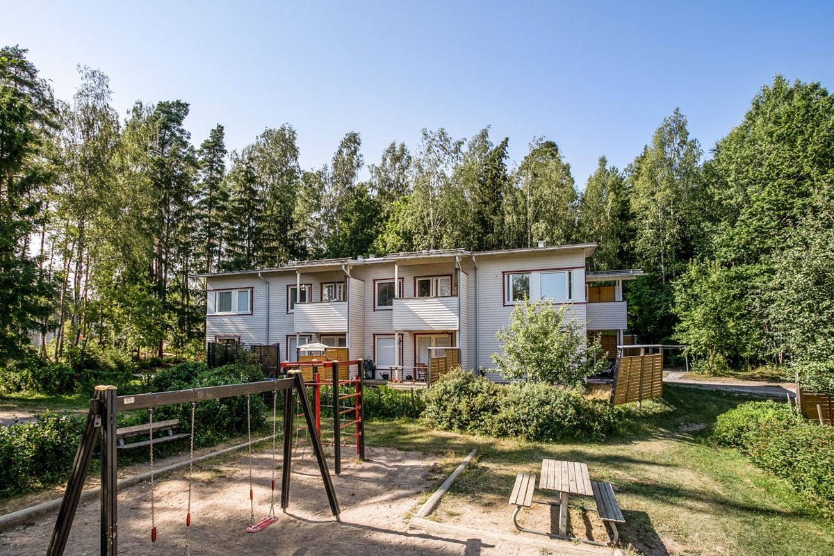 2 bedrooms, Espoo, Karvasmäki