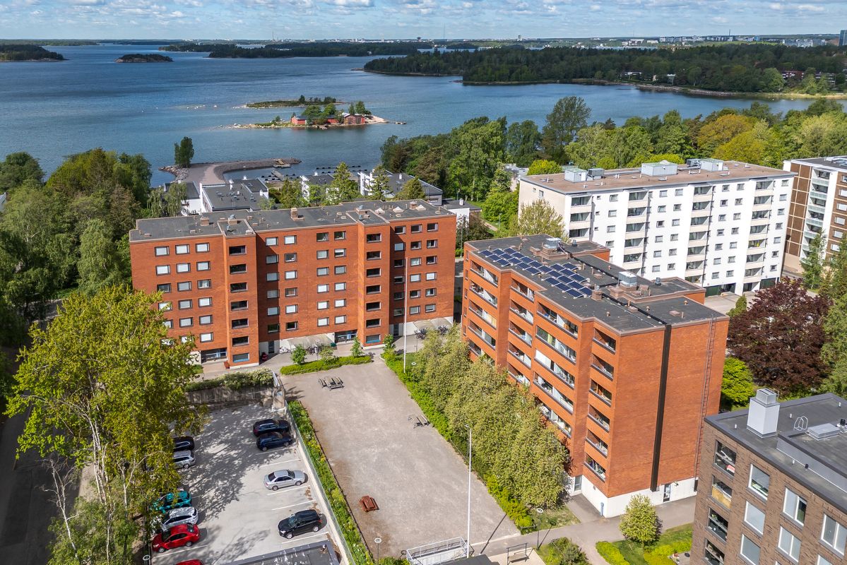 Studio, Helsinki, Lauttasaari