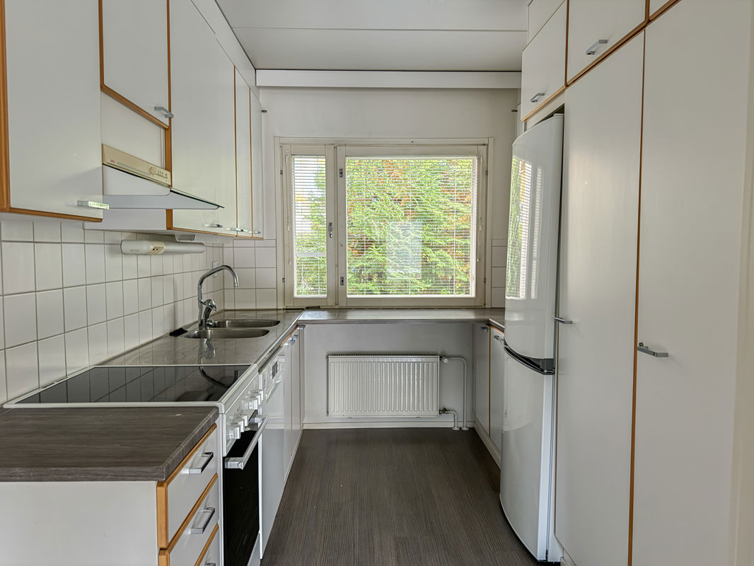 Kolmio, Vantaa, Simonkylä
