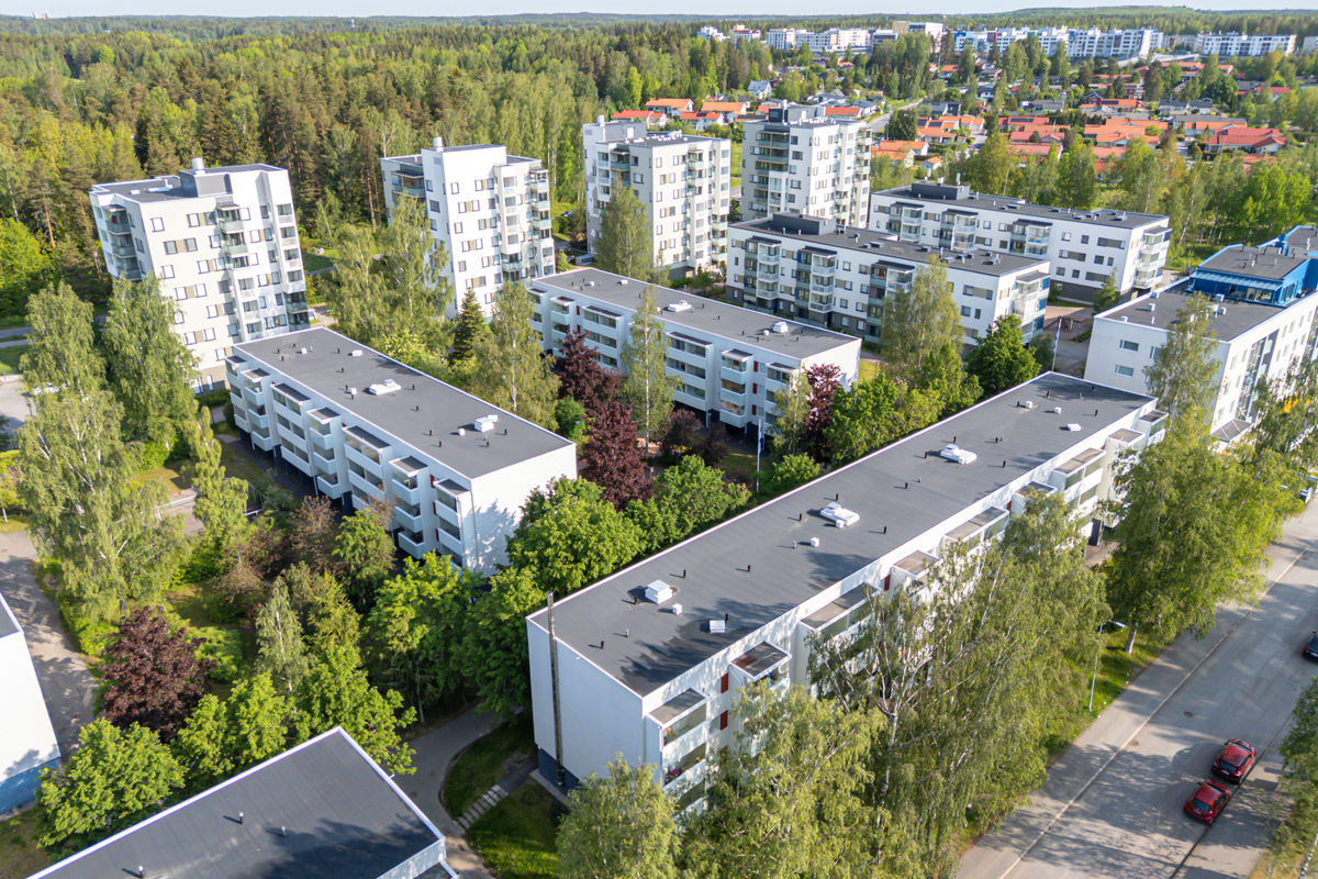 Yksiö, Vantaa, Malminiitty